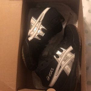 Kids wrestling shoes